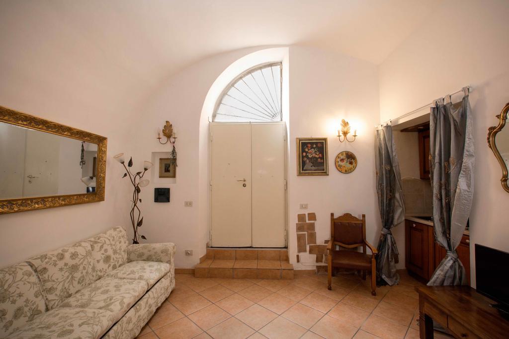 Quattro Cantoni R-Home Roma Habitación foto
